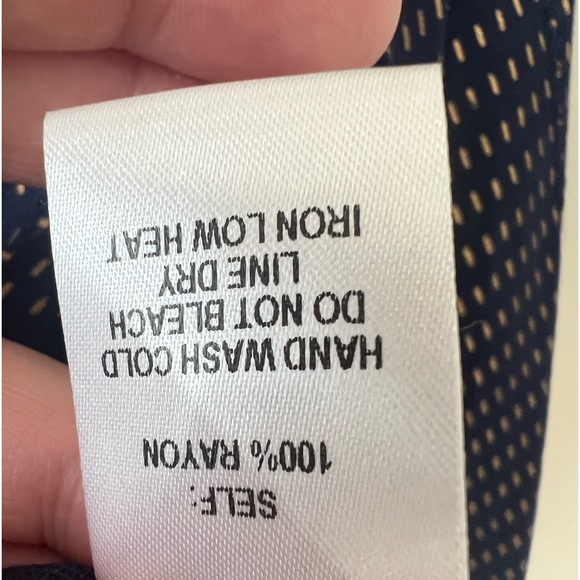 Lulus Undeniable Navy Blue and Gold Print Tie-Front Top. Size: S - Picture 7 of 7